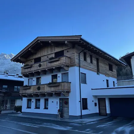 Apartment Haus Lackner Waidring