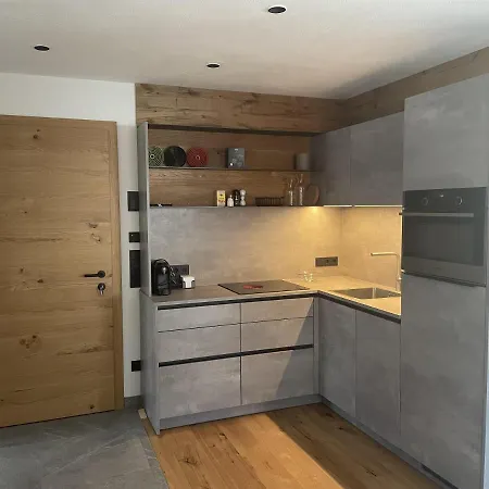 アパート Haus Lackner